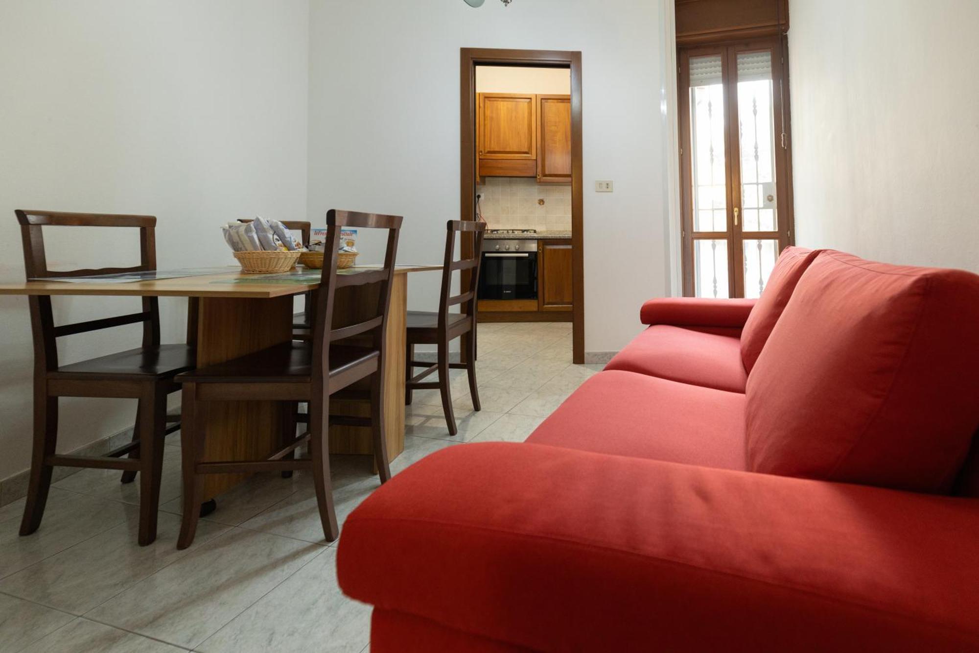 M.G. Home 2 A Un Passo Da Tutto - Bologna, Bologna